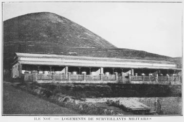 Neukaledonien, Insel Nou, Unterkünfte der Militärwärter, aus La Depeche Coloniale, 1903